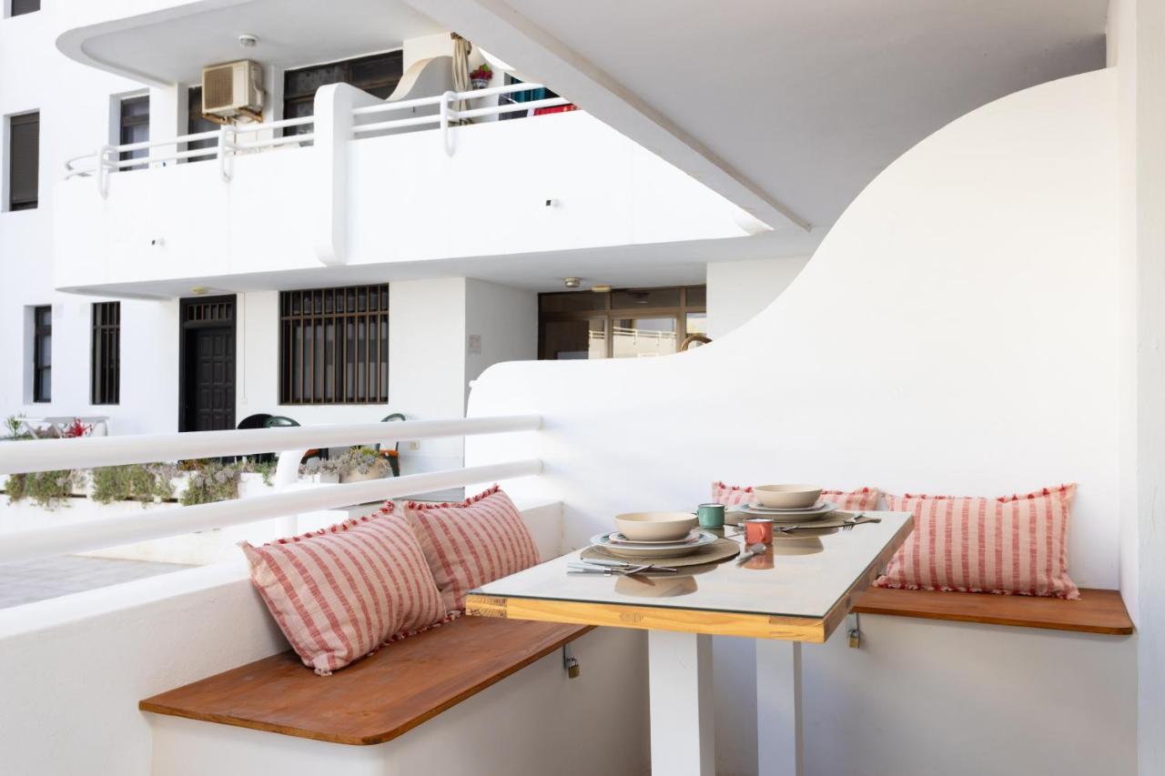 Home2Book Charming Seaside Apt El Medano, Terrace Exterior photo